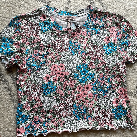 NWT- BCBGeneration Floral T-Shirt - Picture 7 of 7